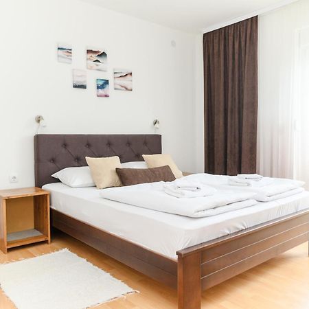 Apartmani Zvirac Soko Banja Esterno foto