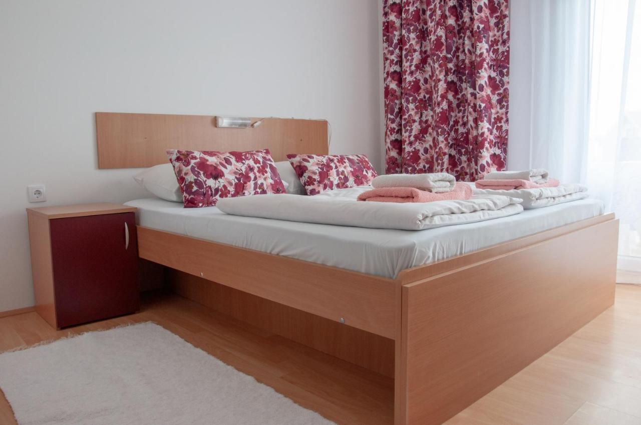 Apartmani Zvirac Soko Banja Esterno foto