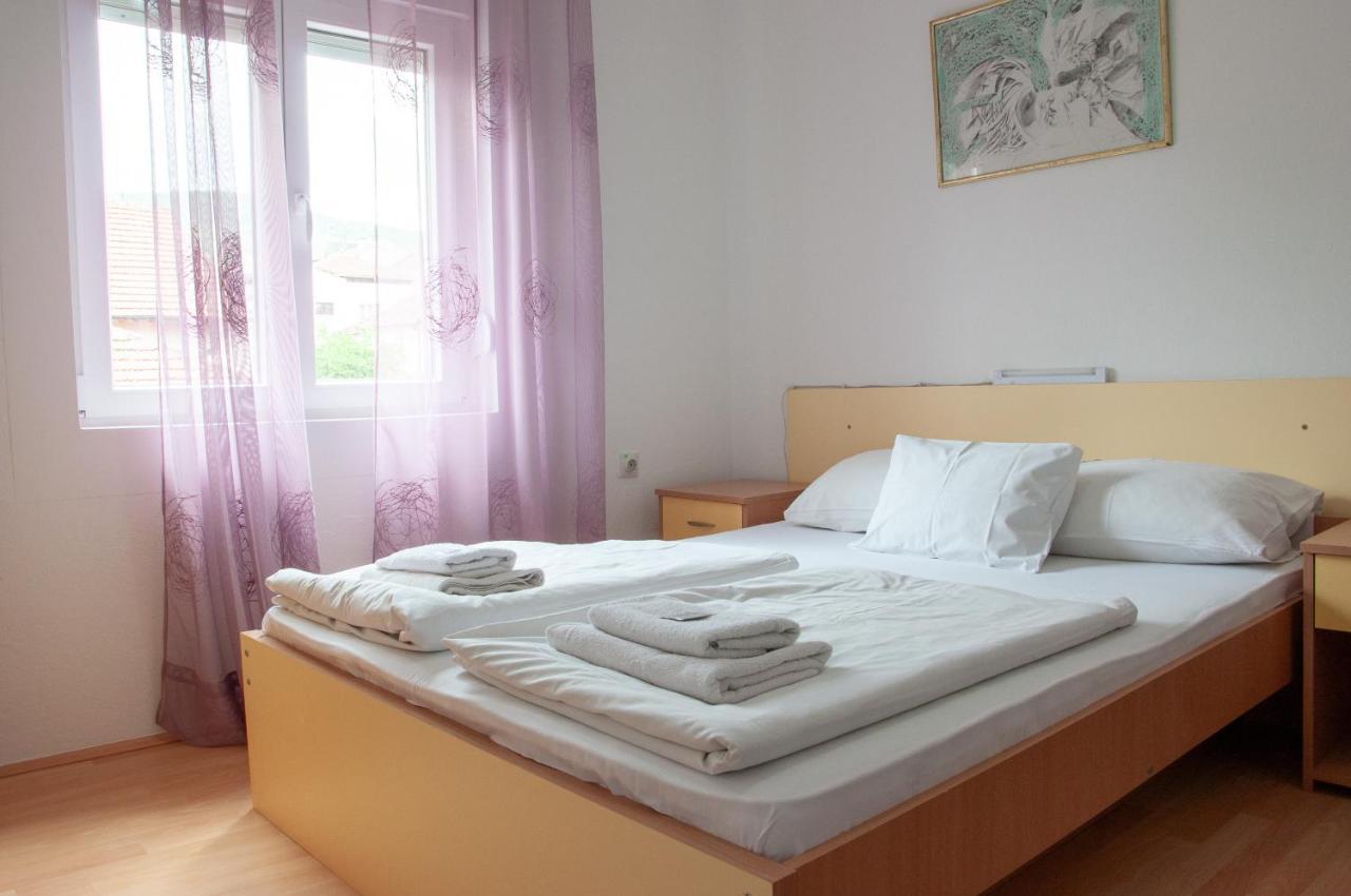 Apartmani Zvirac Soko Banja Esterno foto