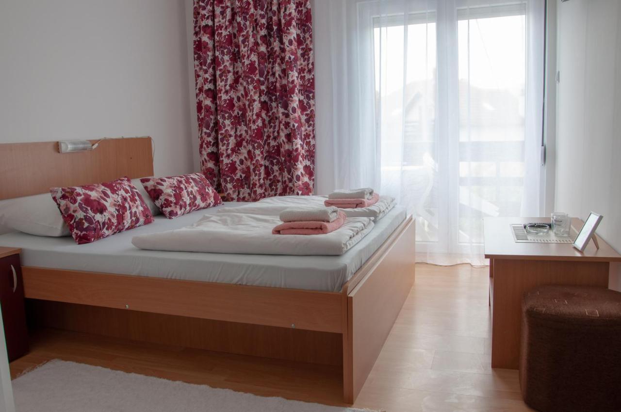 Apartmani Zvirac Soko Banja Esterno foto