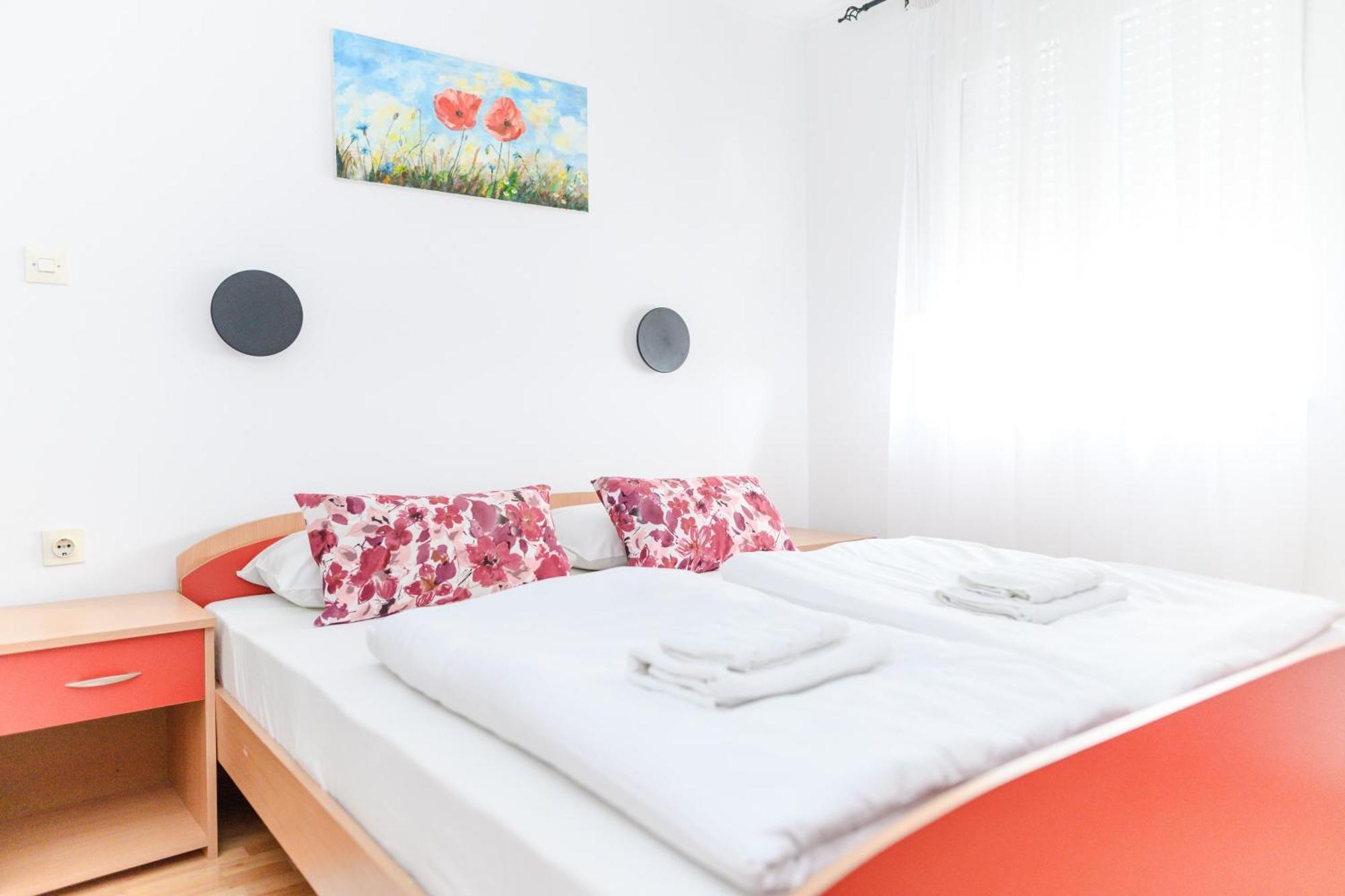 Apartmani Zvirac Soko Banja Esterno foto
