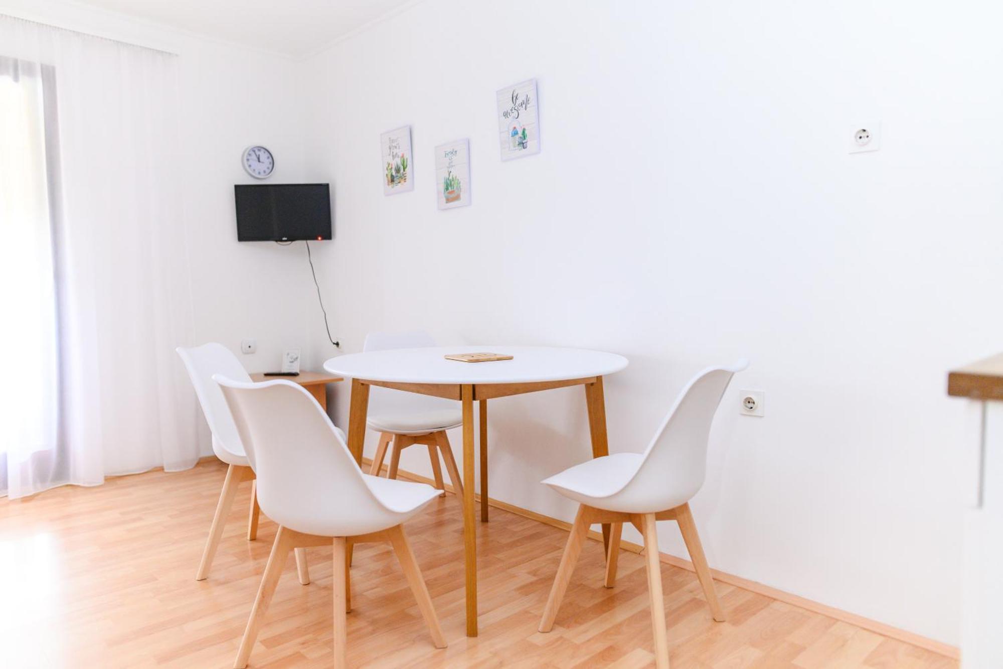 Apartmani Zvirac Soko Banja Esterno foto