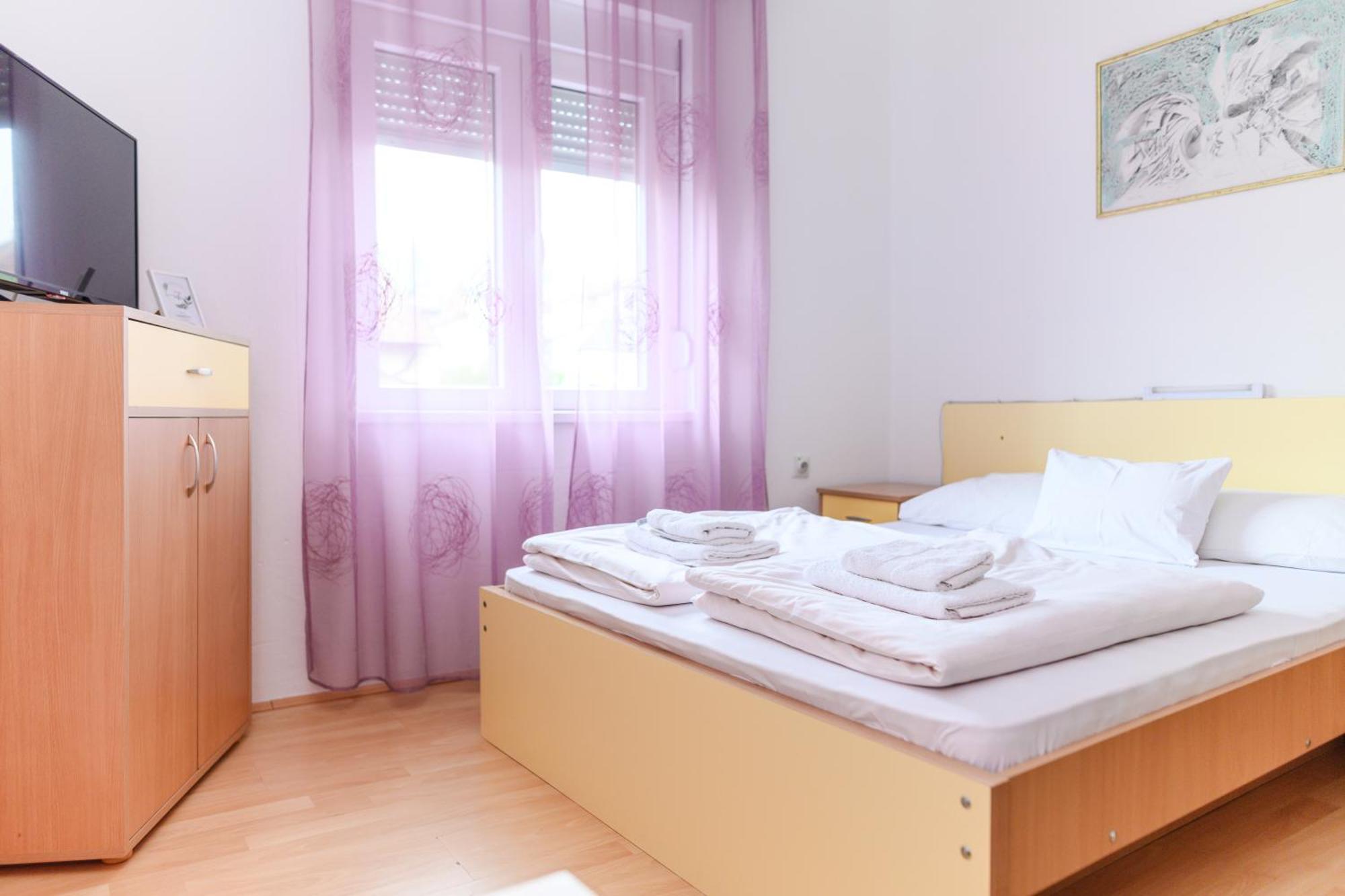 Apartmani Zvirac Soko Banja Esterno foto