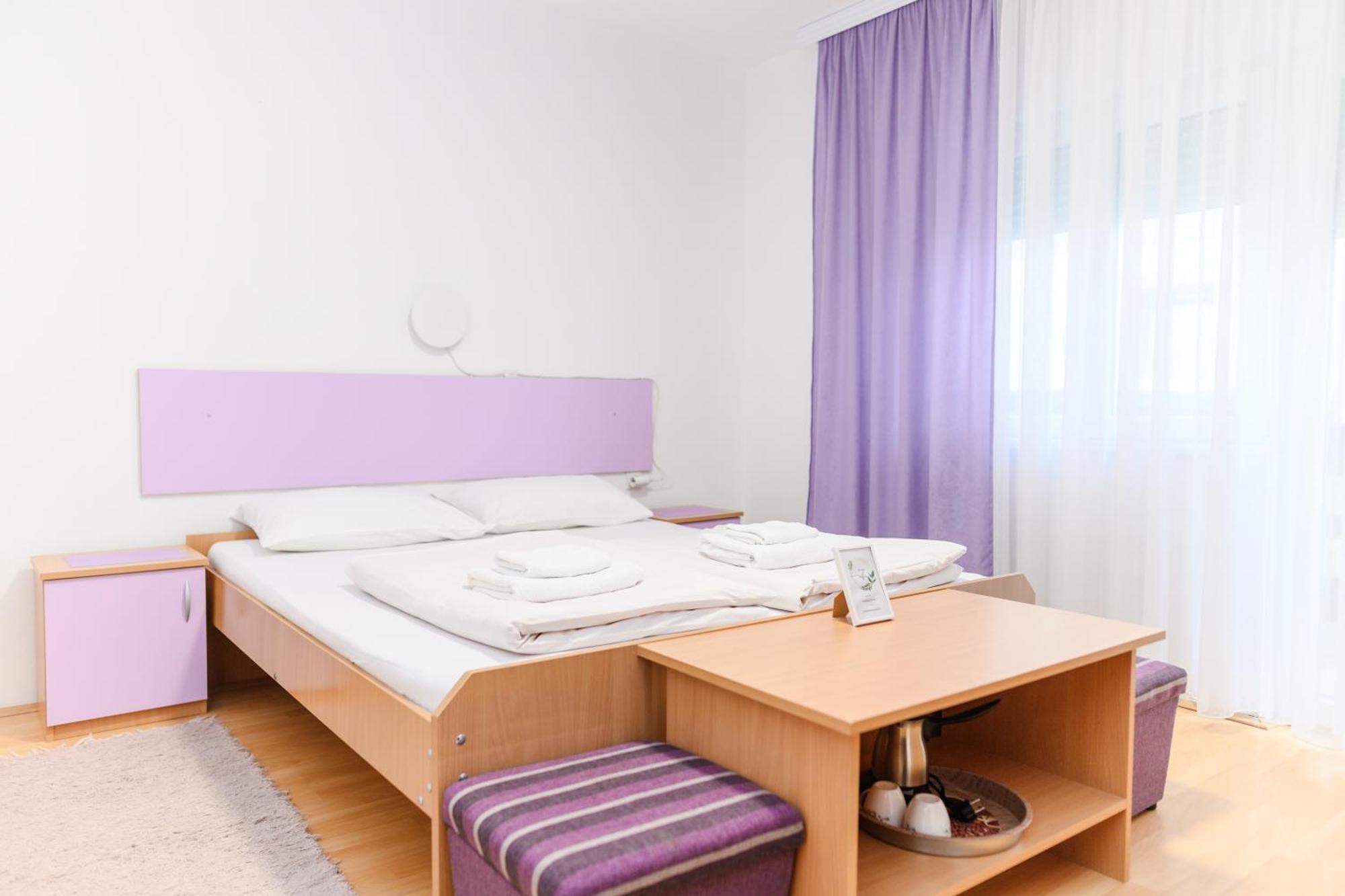 Apartmani Zvirac Soko Banja Esterno foto